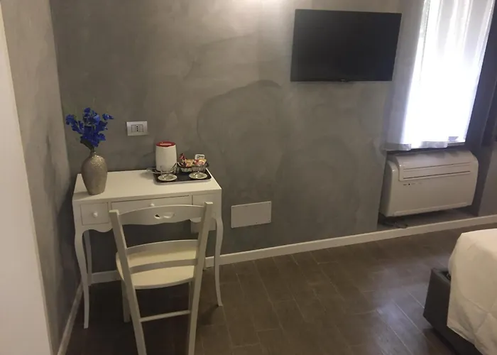 Affittacamere Floor Navona 4*