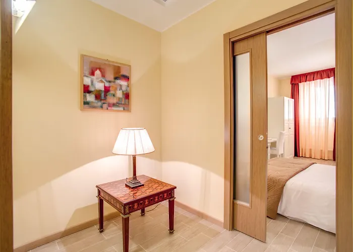 Konukevi Floor Navona 4*
